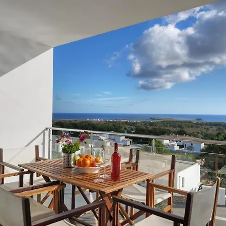 Sleeps 8 Pool Air Con Vila